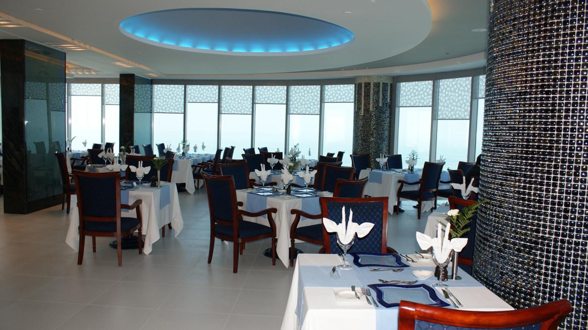 Costa Del Sol Hotel By Arabian Link Kuwait City Exterior foto